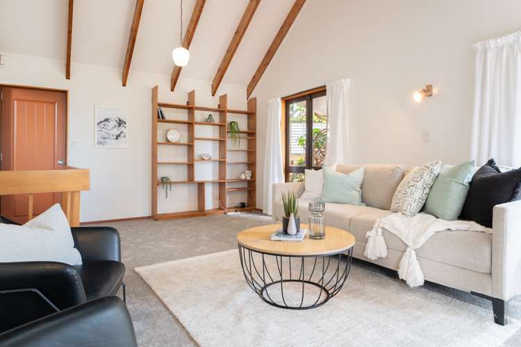 18 Roys Road Plimmerton_8