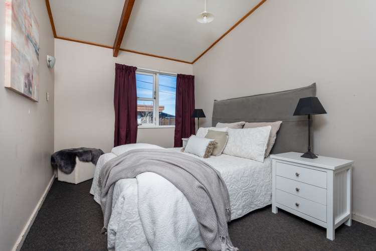 2/12 Cleary Road Panmure_8