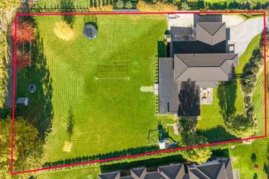 8 Bradleigh Park_2