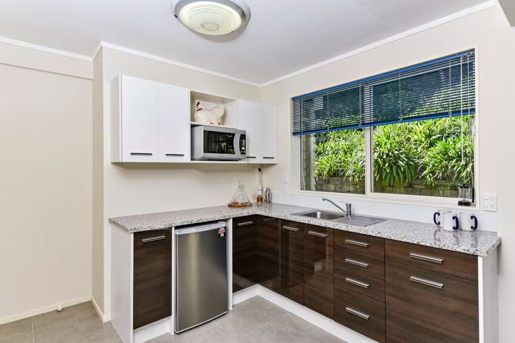 40 Sylvan Park Avenue Milford_17