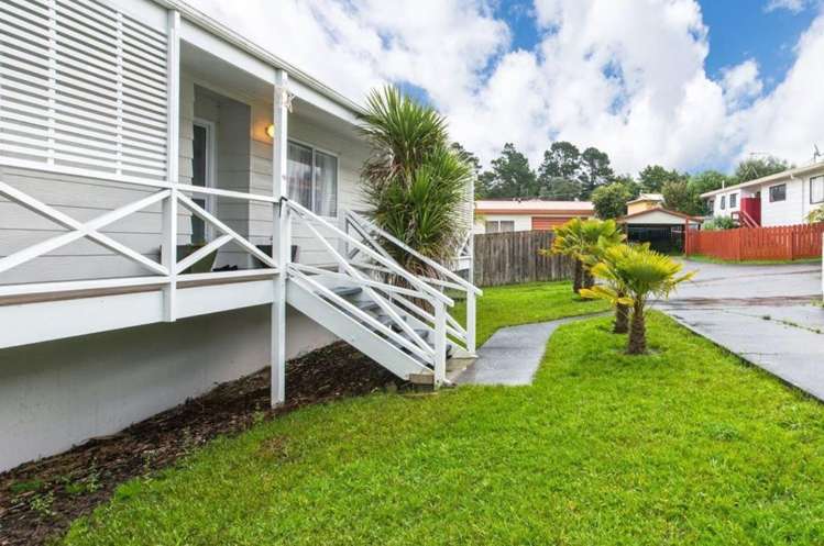 19 Meadowvale Rise Titirangi_15
