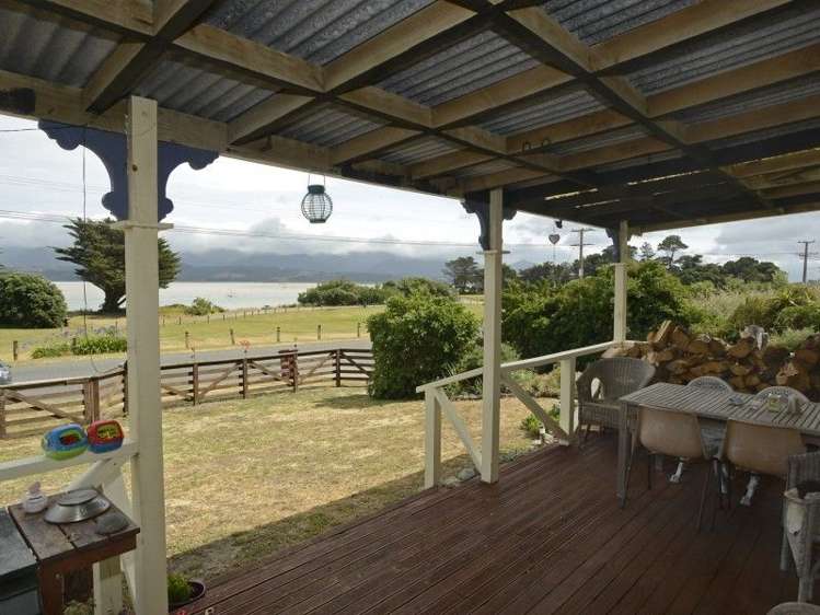 58 Lake Ferry Road Lake Ferry_8