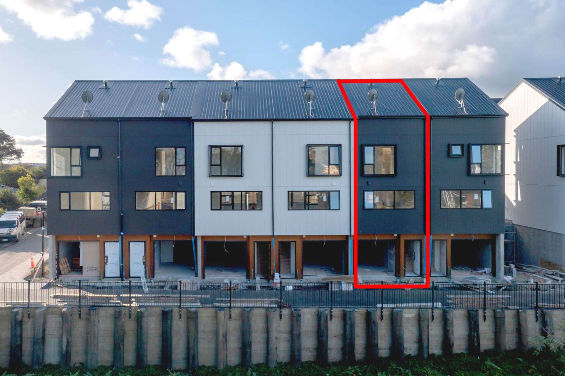 53/44 Millbrook Road Henderson_0