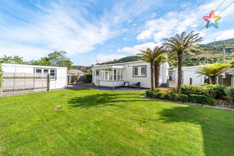 10 Golf Road Manor Park_2