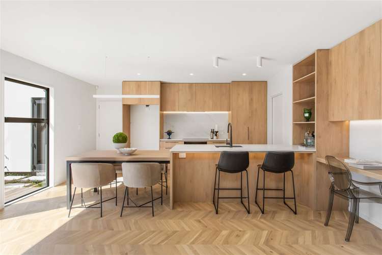 2/6 Naseby Street Merivale_6