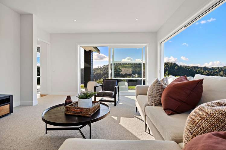 99 Mokoroa Valley Road Waitakere_12