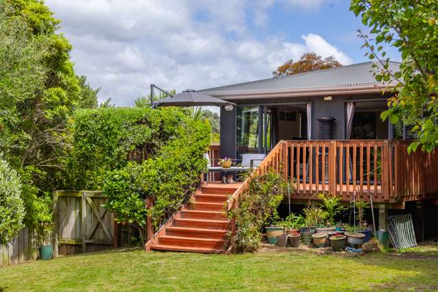 6 Lorna Irene Drive Raumati South_2