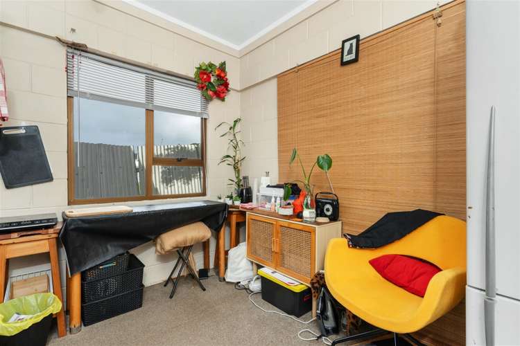 4 Roberts Road Te Atatu South_8