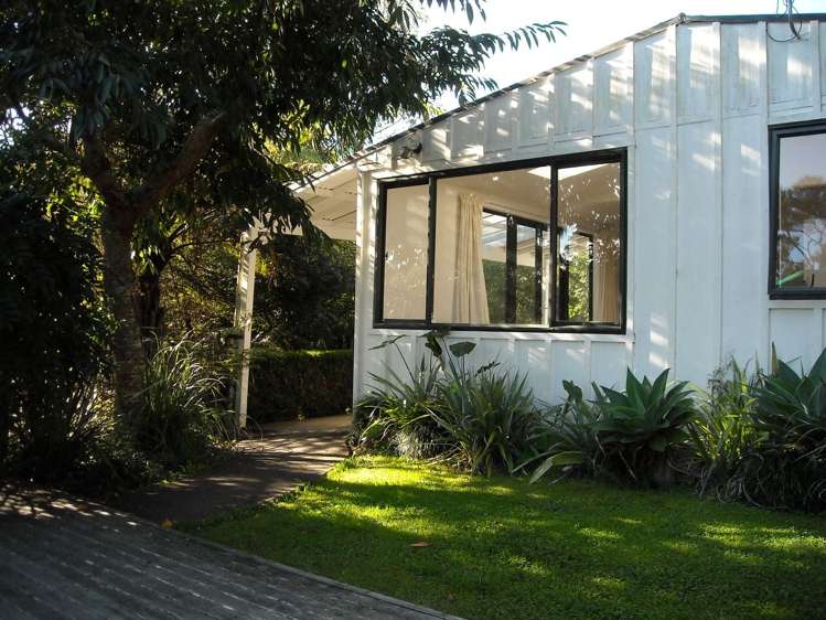 163 Attwood Road Paremoremo_5