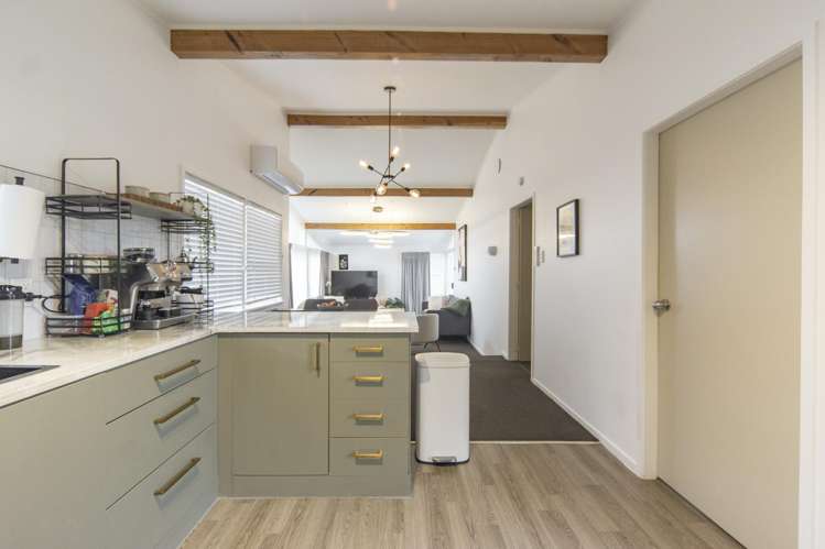 196 Whatawhata Road Dinsdale_1