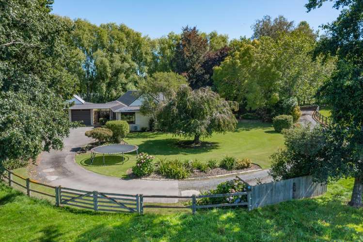 19 Tirohanga Road Mosgiel_2