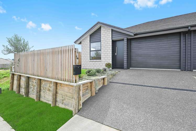 2/16 Maanihi Drive Rototuna North_12