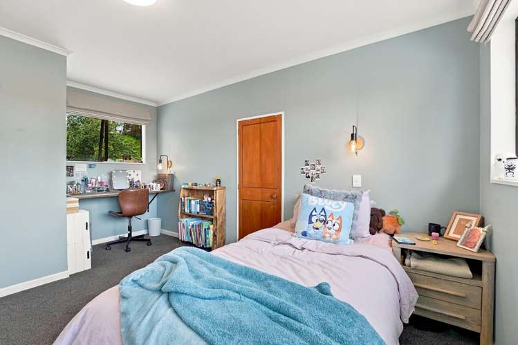 2/15A Caversham Road Westmere_10