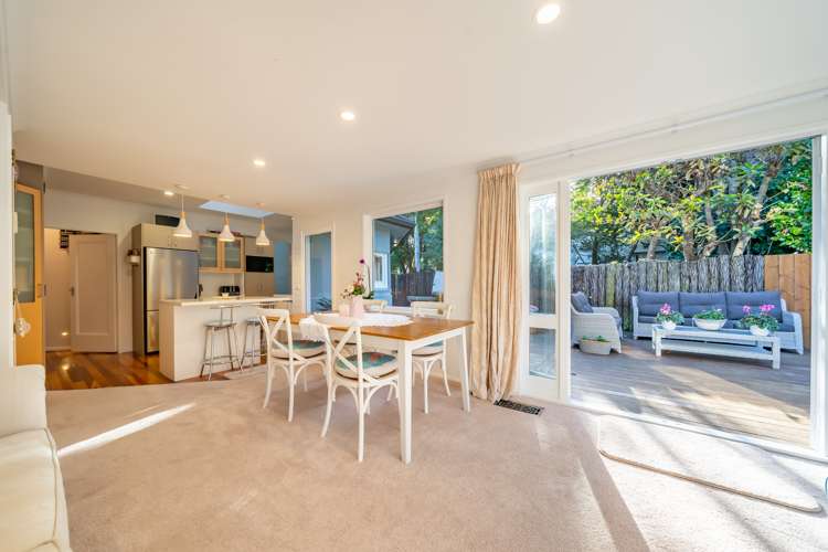 8 Military Road Boulcott_8