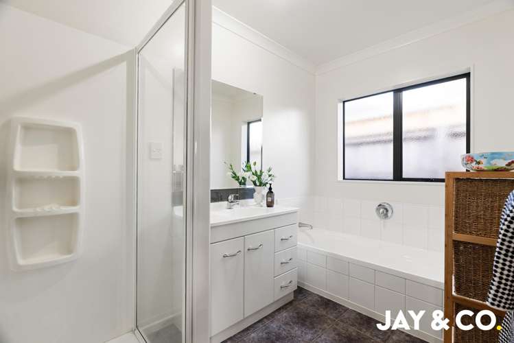 180 Charles Prevost Drive The Gardens_12