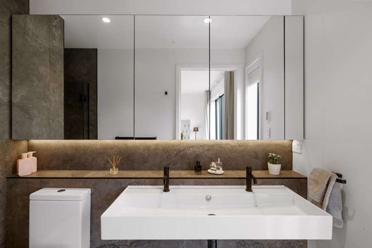 15 Lakewood Lane Cambridge_19