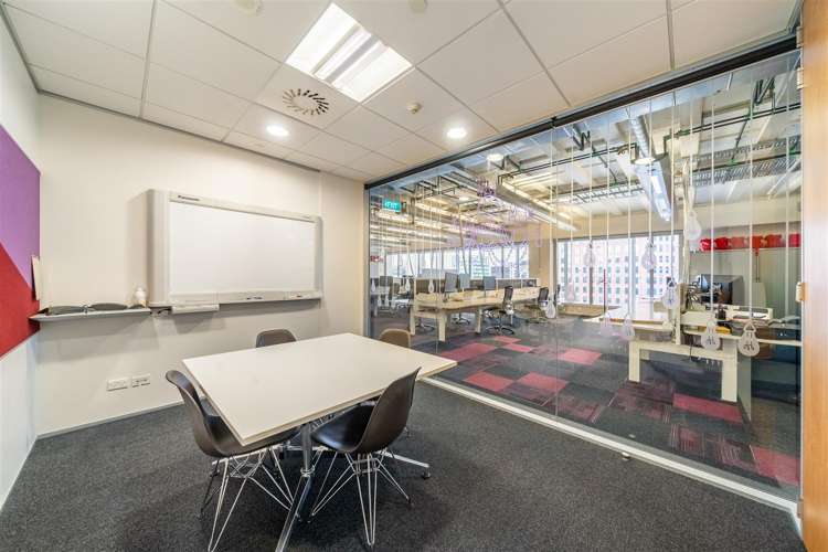 42/52 Willis Street Wellington Central_4