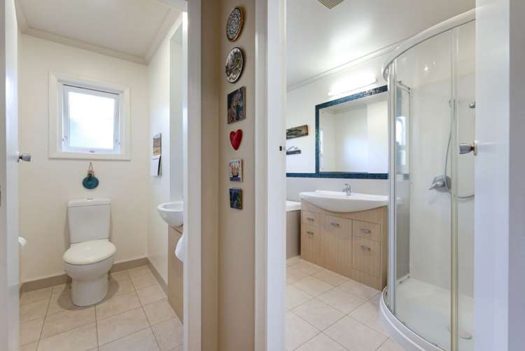 25 Churchill Avenue Richmond_19