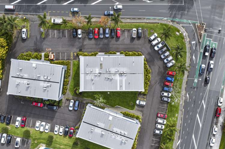 1/100 Bush Road Albany_19