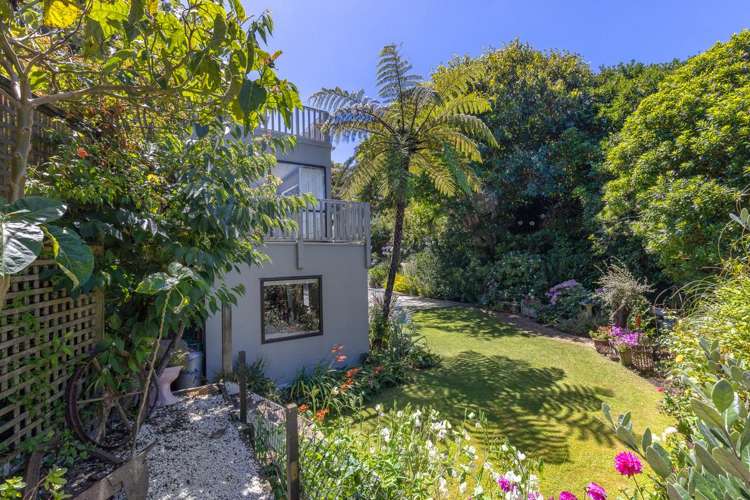 21 Gordon Road Plimmerton_18