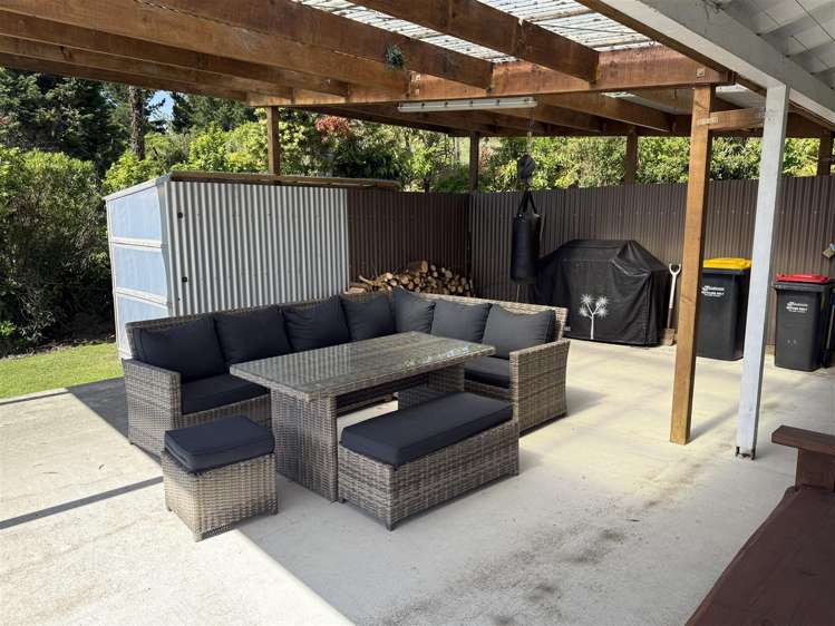 133 Coulson Road Paroa_19