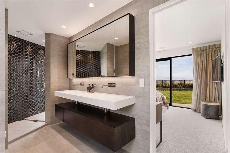 3 Inverness Lane Redcliffs_19