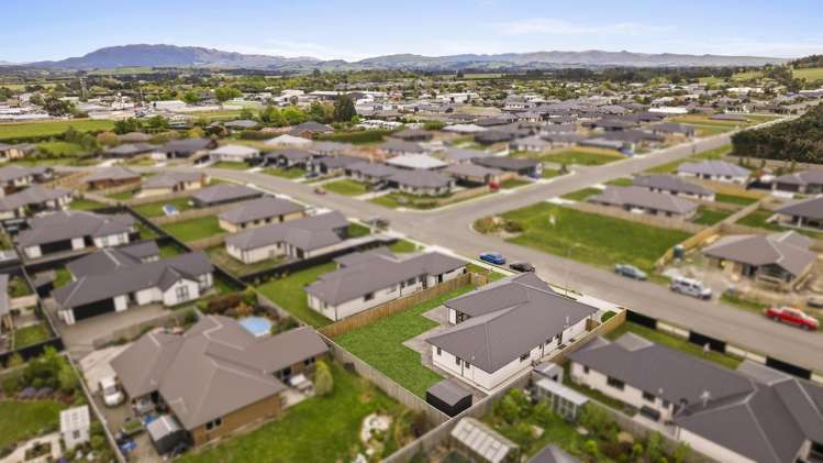 42 Hilton Drive Amberley_24