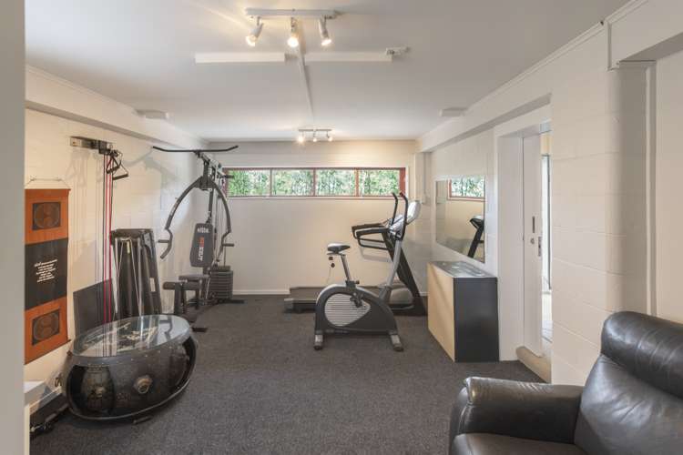 101 Churchill Drive Crofton Downs_3