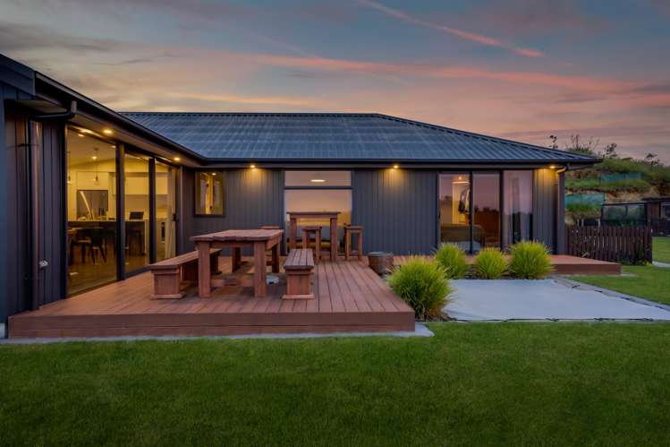 956 Richmond Road Lepperton_2