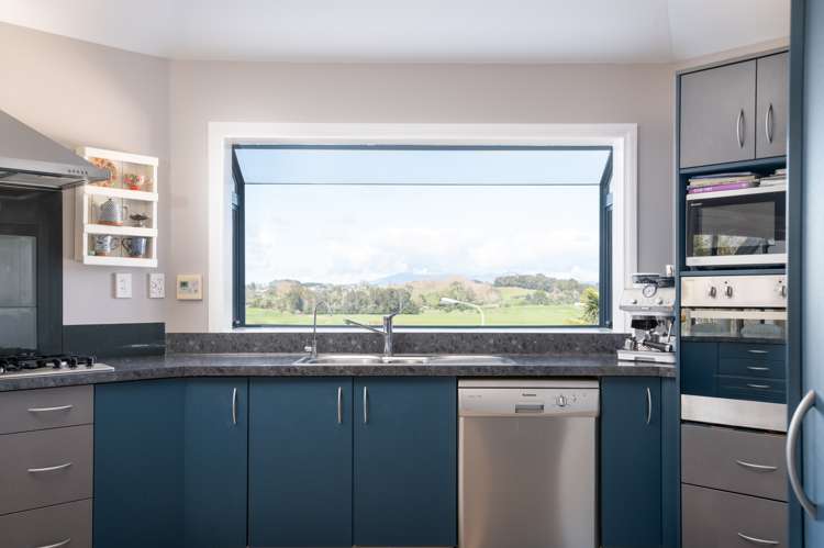 20 Friesian Place Grandview Heights_6