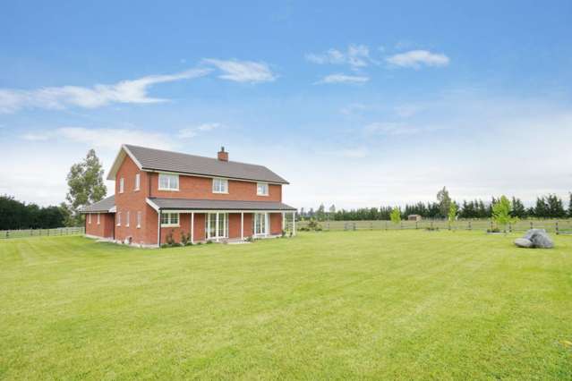 64 Davis Road Cust_2