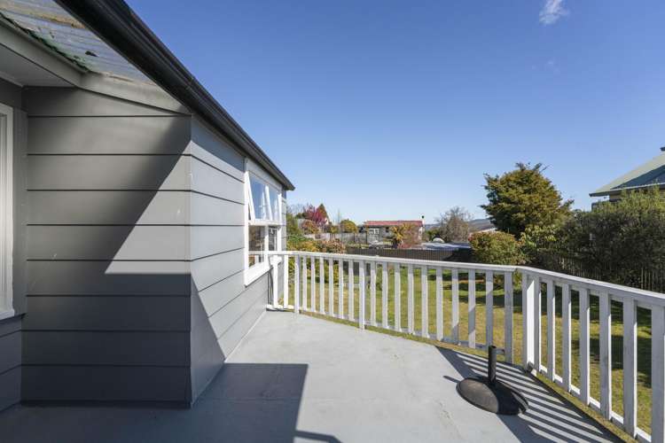 21 Sunset Street Hilltop_15