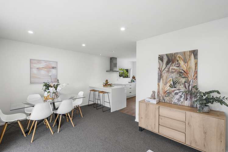 2/91 Nayland Street Sumner_4