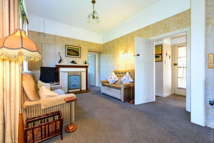 36 Aorangi Road Bryndwr_11