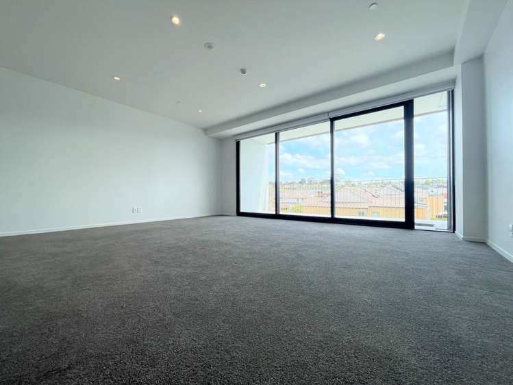 204/1 Bluegrey Avenue Stonefields_2