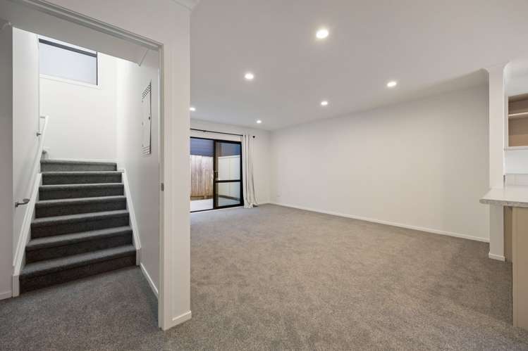 2/3 Manning Street Hamilton Central_6