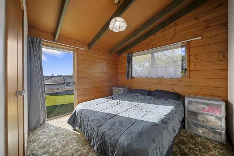 27 and 29 Orams Road Hillpark_13