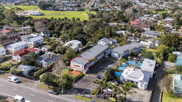 7/32 Blockhouse Bay Road Avondale_1