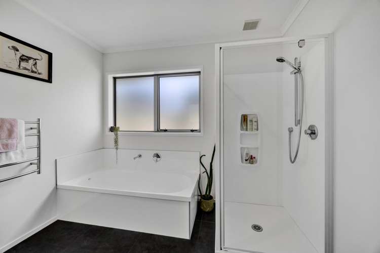 31 Jules Crescent Bell Block_18