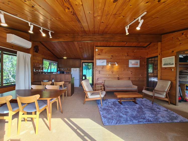 2475 Wyuna Bay Road Coromandel_15