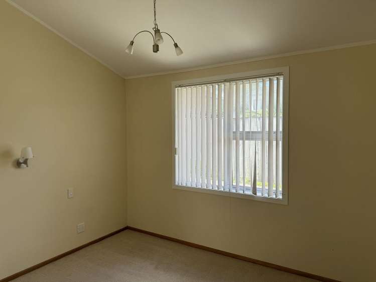 1/6 Alana Place Mount Wellington_4