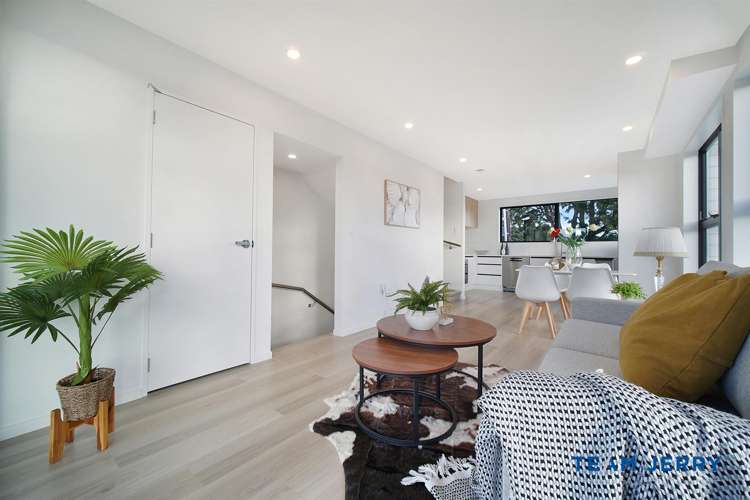 2/2 Fairview Road Papatoetoe_6