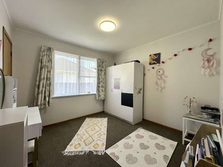 62 Karaka Street Wainuiomata_17