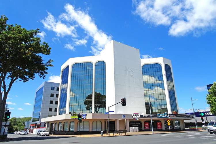 500 Victoria Street_0