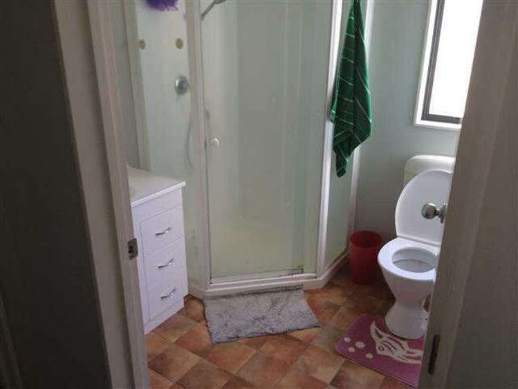 128a Masters Avenue Silverdale_4