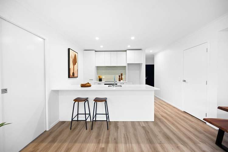 4/8 Johnson Street 1057_5