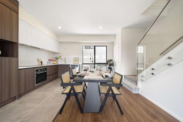 2/125 Universal Drive Henderson_3