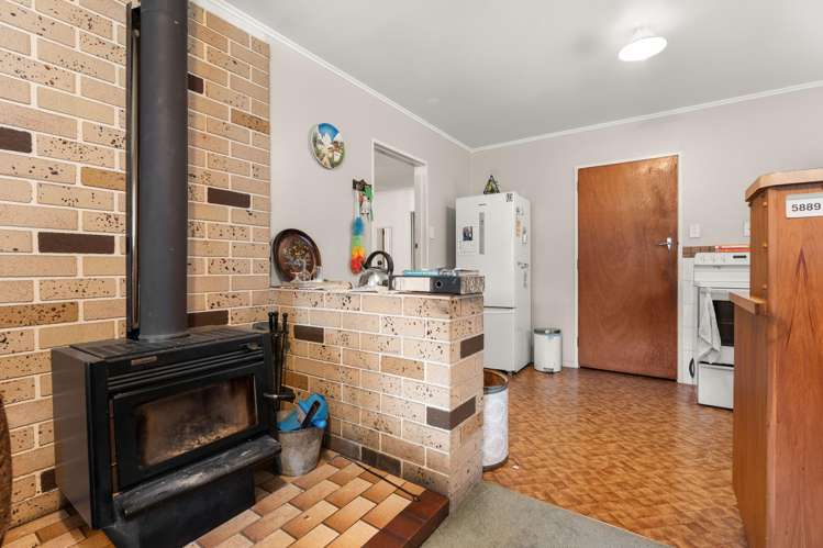 5421 Masterton Castlepoint Rd, Tinui_8