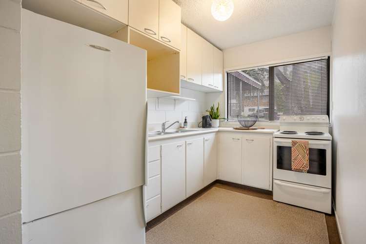 2/40 Evans Road Glen Eden_18