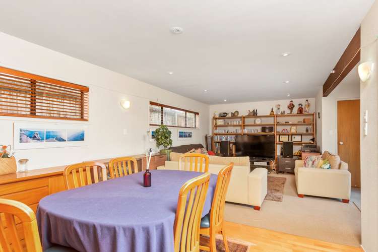 222 Whitney Street Blockhouse Bay_7